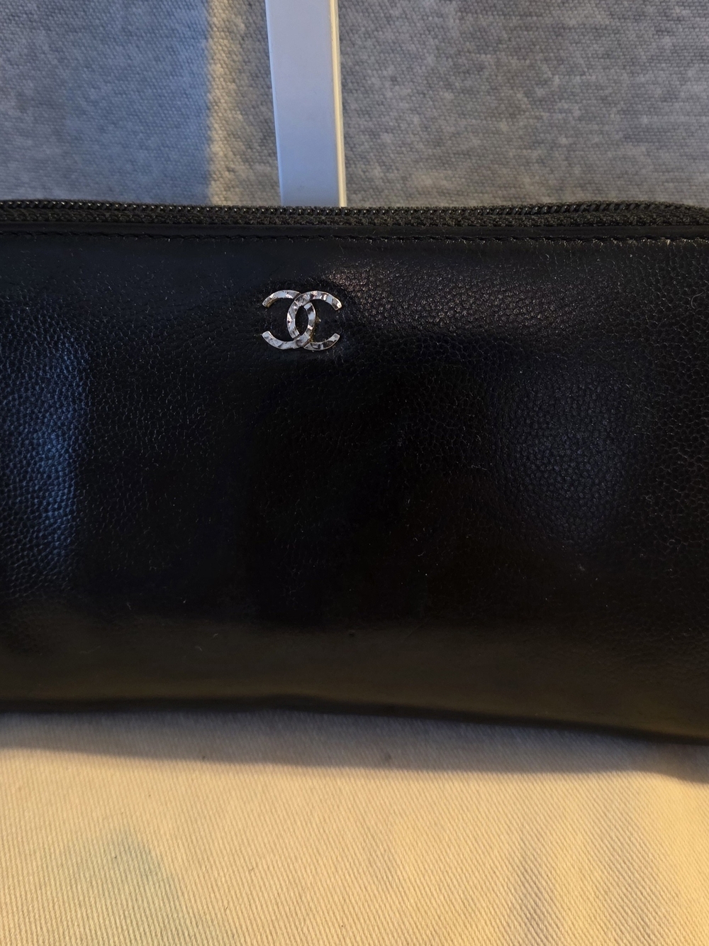 CHANEL Black Leather CC Logo Zip Wallet